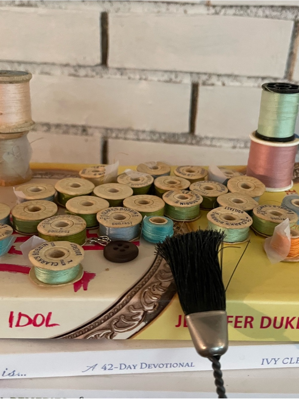 Clark Boilfast bobbin thread collection